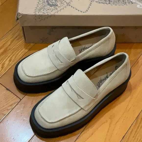 Free People Nico Platform Loafer in Cappuccino Suede, EU Size: 36 - Picture 11 of 16